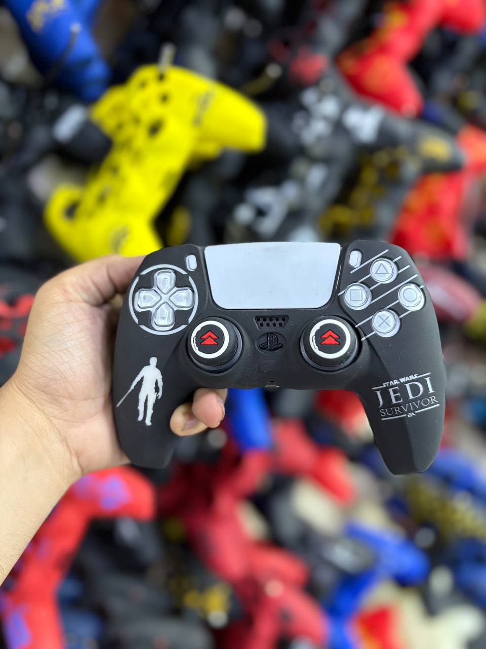 کاور دسته سیلیکونی Ps5دو عدد سر آنالوگ برجسته